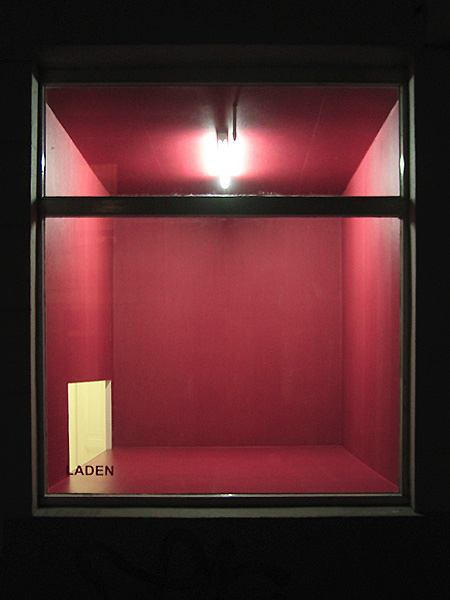 Joung-en Huh: VILLA / passable im offspace LADEN (Düsseldorf, Germany), wood, wall paper, neon light, 300 x 210 x 330 cm, 2006
